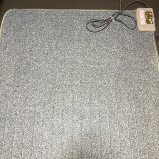 電気カーペット1畳用　中古