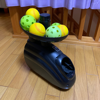 バッティング練習マシーン