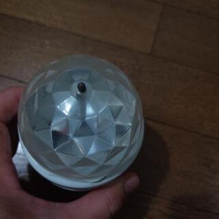 電球  カラフルの画像