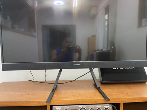 49インチ　テレビ