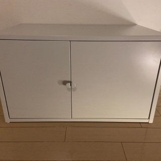 IKEA キャビネット（脚無しのため安くしてます）