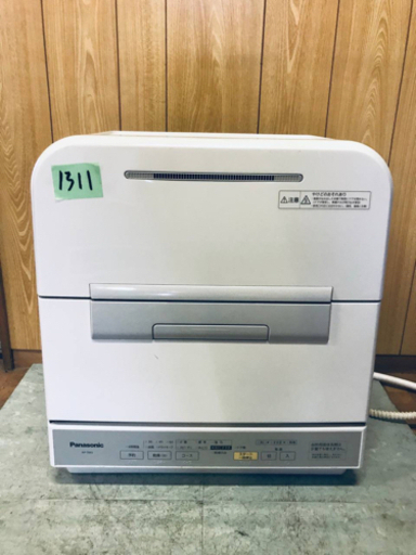 1311番 Panasonic✨電気食器洗い乾燥機✨NP-TM3‼️