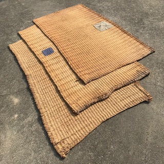 【C】むしろ3枚《筵 蓆 藁 古道具 古農具 古民具 養生資材 ...