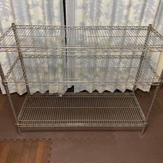 受付終了　3段メタルラック　0円