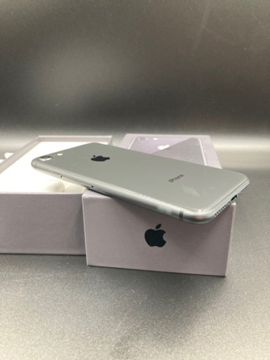 ★SIM解除済★iPhone8 64GBスペースグレイ箱セット★