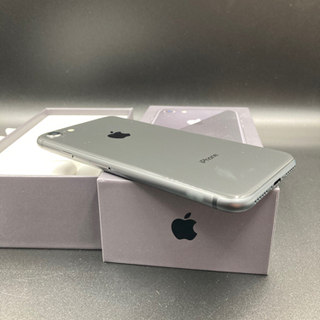 iPhone8 64GB SIMロック解除済み スペースグレイ 本体 元箱付き ☆SIM解除済☆iPhone8 64GBスペースグレイ箱セット☆