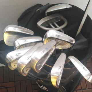 テーラーメイドキャディバッグ&ゴルフクラブ13本まとめてセットの画像