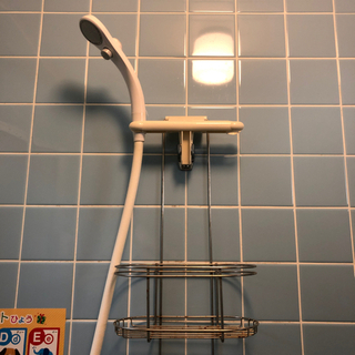 【無料】お風呂のシャンプー置き場の画像