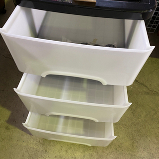 🍀【お取り置き中です】３段引き出し衣装ケース ☆未使用☆の画像