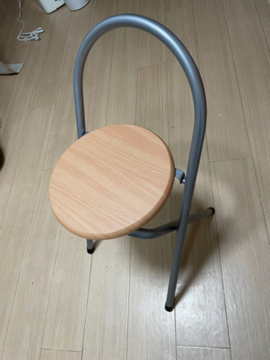 折り畳み椅子