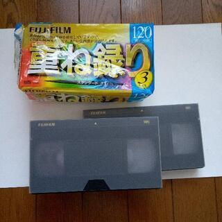 ビデオテープ2本・ビデオカセットテープ2本・ビデオヘッドクリーナーの画像