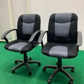 中古　W560　肘置き付きOAチェア　訳アリ　龍ヶ崎倉庫