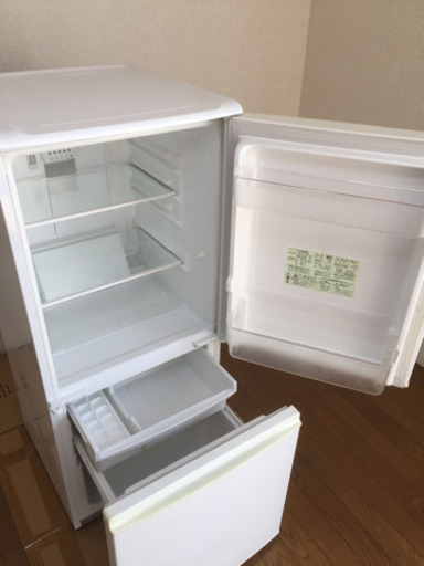 冷蔵庫 シャープ 137L
