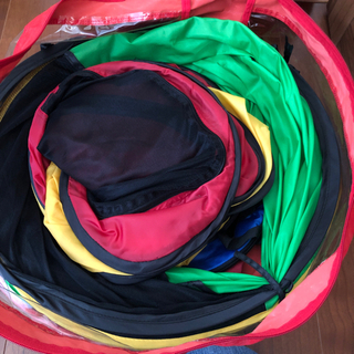 キッズテントとセーフティボールのセットの画像