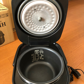 3合炊　炊飯器　アイリスオーヤマ　2018年製　炊飯ジャーの画像