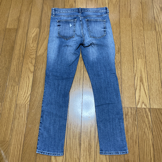 gap ダメージジーンズの画像