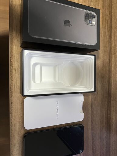 iPhone11 Pro Max 256G 売ります