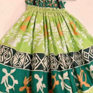 フラダンス　パウスカート　子供用　の画像