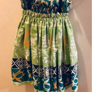 フラダンス　パウスカート　子供用　の画像