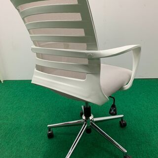 中古　井上金庫　W615　肘置き付きOAチェア　グレー　龍ヶ崎倉庫の画像