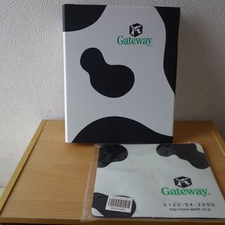 【0円】差上げます。GATEWAY2000 マウスパッド+ファイル