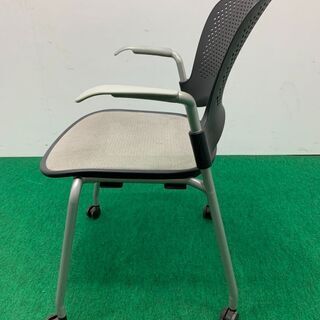 中古　ハーマンミラー　W610 ケイパーチェア キャスター付きチェア　訳アリ　龍ヶ崎倉庫の画像