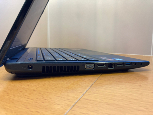 SSD240GB搭載ノートパソコン　ASUS X55U