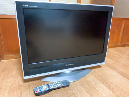 【お取引決まりました！】Panasonic VIERA テレビ　26インチ　リモコン付き