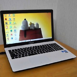 【お取引中です】極上美品PC/高速SSD/テレワークにカメラ/ZOOM/Officeの画像