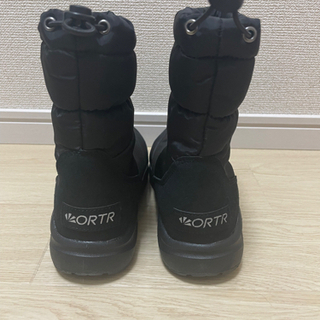 【新品未使用】スノーブーツの画像