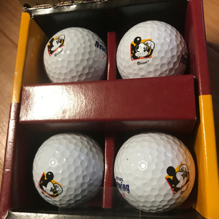 ミッキーのゴルフボール4個セットの画像