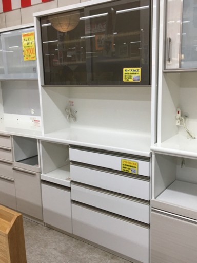 松田家具　キッチンボード　キレイ！