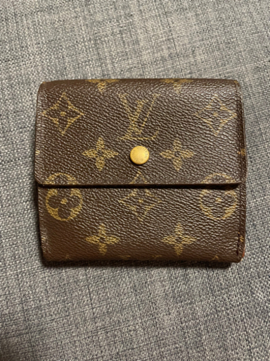 VUITTON 財布