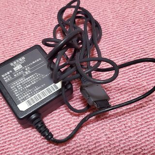 日程調整中　携帯電話充電器