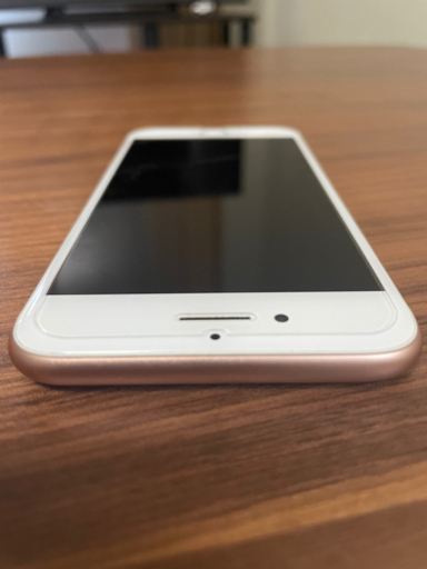 最終値下げ iPhone 8 Gold 256 GB docomo