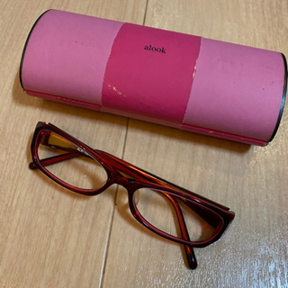 alook 伊達メガネ　オシャレ　赤メガネ
