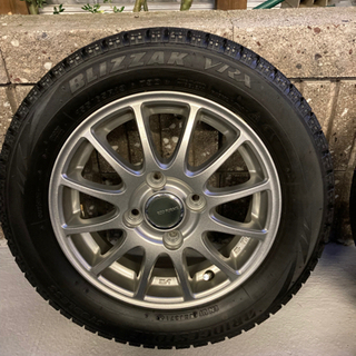 アルミホイール、スタッドレスタイヤ155/65R13、の画像