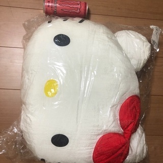キティ　顔クッション※未開封
