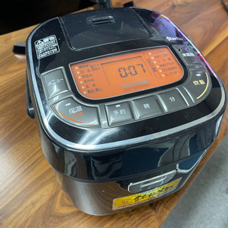炊飯器　アイリスオーヤマ炊飯ジャー　RC-MC30-B　3合炊き