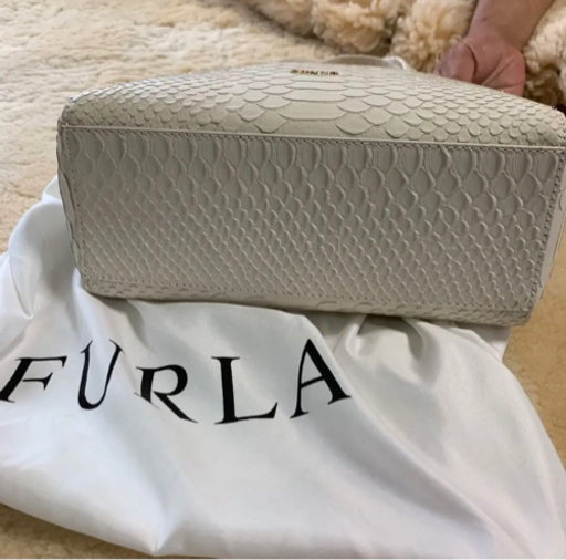 新品未使用‼フルラFURLAバック