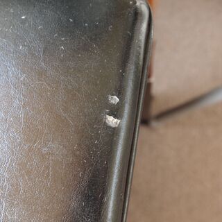 カリモク、応接用イス２つ、相応の使用感ありの画像