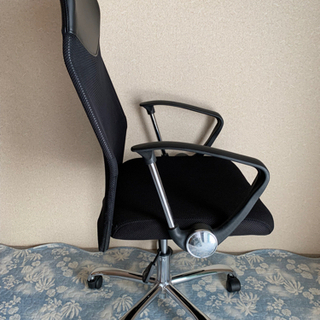 オフィスチェアの画像