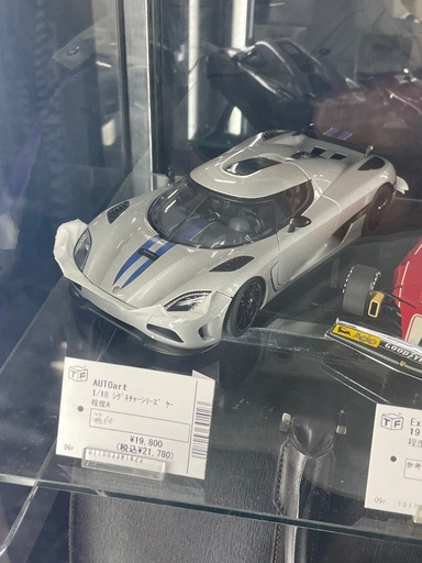 AUTOart シグネチャーシリーズ　程度A