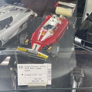 Exoto フェラーリ　312t2 1976年　NIKILAUDA 参考価格195000円　箱付