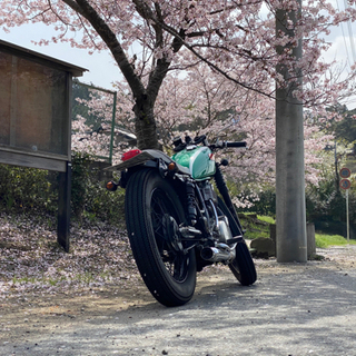 ドラム最終型！！ SR400カフェレーサーカスタム XS650カラーリング　エンジンOH後走行約8000キロの画像