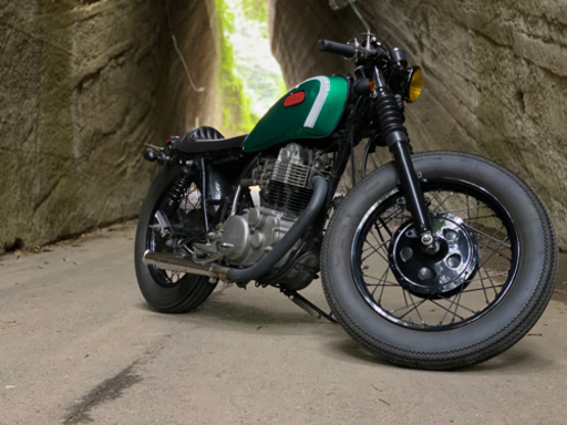 ドラム最終型！！ SR400カフェレーサーカスタム XS650カラーリング　エンジンOH後走行約8000キロ