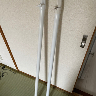 お値下げ！伸縮棒　突っ張り棒　2本の画像