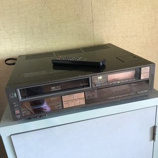 ナショナル　VHS ビデオカセットレコーダー