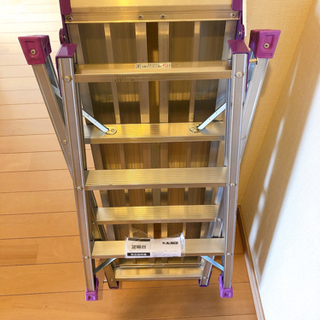 【新品】【無料】ALINCO 足場台