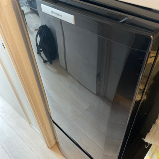 一人暮らし用冷蔵庫（黒）MITSUBISHI  キレイ